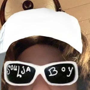 Meet your Posher, Conner